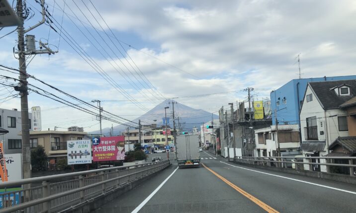 富士川楽座へ行く道